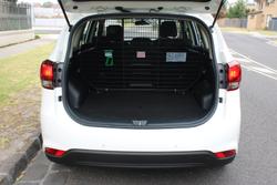 2018 Kia Rondo S RP MY18 Clear White