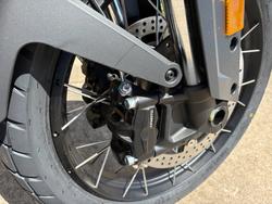 2025 CFMOTO MT Black