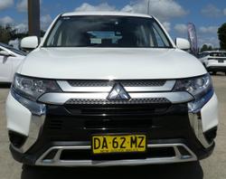 2021 Mitsubishi Outlander ES