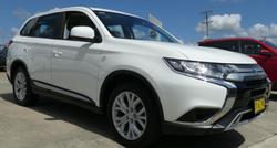 2021 Mitsubishi Outlander ES