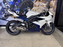 2013 Triumph DAYTONA 675 WHITE