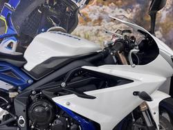 2013 Triumph DAYTONA 675 WHITE