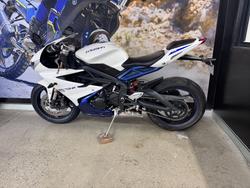 2013 Triumph DAYTONA 675 WHITE