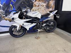 2013 Triumph DAYTONA 675 WHITE