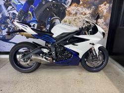2013 Triumph DAYTONA 675 WHITE