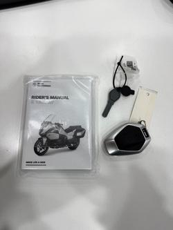 2025 BMW Motorrad R 1300 RT IMPULSE RACINGBLUE METALLIC