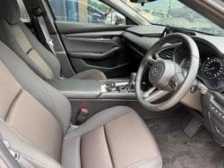 2025 Mazda 3 G20 Pure