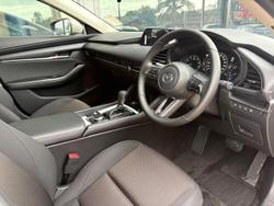2025 Mazda 3 G20 Pure