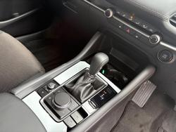 2025 Mazda 3 G20 Pure