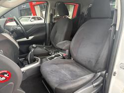 2016 Nissan Navara ST
