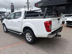 2016 Nissan Navara ST