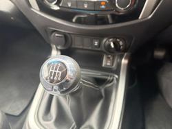 2016 Nissan Navara ST