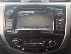 2016 Nissan Navara ST