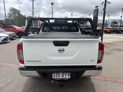 2016 Nissan Navara ST