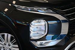 2025 Mitsubishi Outlander LS