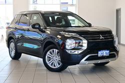 2025 Mitsubishi Outlander LS