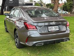 2025 MG MG5 Essence MY25 Misty Grey