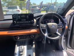 2021 Mitsubishi Outlander Exceed Tourer