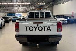 2020 Toyota Hilux SR