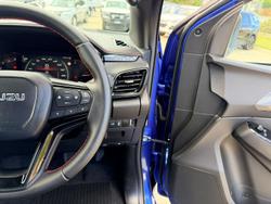 2025 Isuzu D-MAX X-TERRAIN