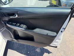 2016 TOYOTA CAMRY ATARA SL