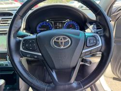 2016 TOYOTA CAMRY ATARA SL