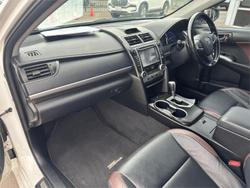 2016 Toyota Camry Atara SX