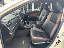 2016 Toyota Camry Atara SX