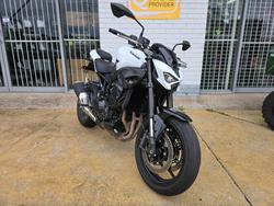 2026 Kawasaki Z900 (ZR900STFNN) White