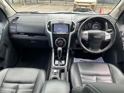 2018 Isuzu MU-X LS-T