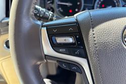 2016 Toyota Landcruiser VX