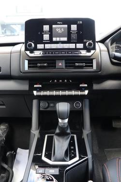 2025 Mitsubishi Triton GSR