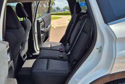 2022 Mitsubishi Outlander ES ZM MY22 White