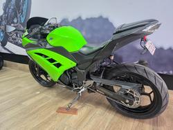 2014 Kawasaki NINJA 300 GREEN