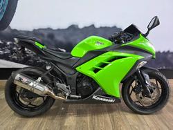 Kawasaki Ninja 300