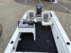 2026 QUINTREX 420 Explorer Trophy