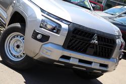 2025 Mitsubishi Triton GLX