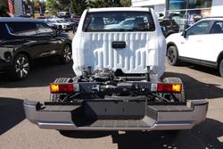 2025 Mitsubishi Triton GLX