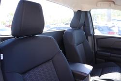 2025 Mitsubishi Triton GLX