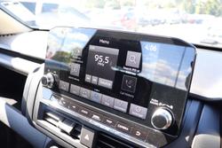 2025 Mitsubishi Triton GLX