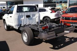2025 Mitsubishi Triton GLX