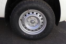 2025 Mitsubishi Triton GLX