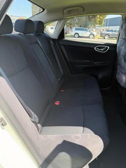 2012 Nissan Pulsar ST-L