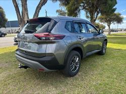 2025 Nissan X-TRAIL ST