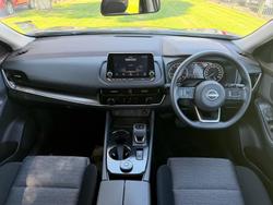 2025 Nissan X-TRAIL ST