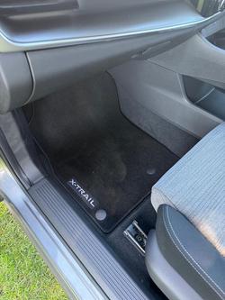 2025 Nissan X-TRAIL ST