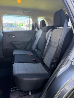 2025 Nissan X-TRAIL ST