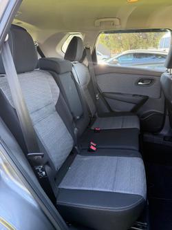 2025 Nissan X-TRAIL ST