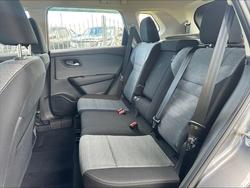 2025 Nissan X-TRAIL ST