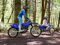 YAMAHA TTR230A DUAL PURPOSE